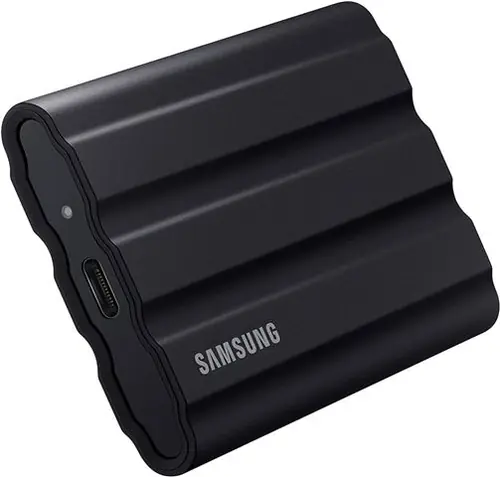 SSD Eksterni 4TB Samsung Portable T7 Shield Black USB 3.2 MU-PE4T0S/EU-0