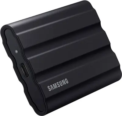 SSD Eksterni 1TB Samsung Portable T7 Shield Black USB 3...