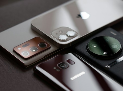 Top 10 najprodavanijih mobitela ove godine – provjeri koji modeli vladaju tržištem